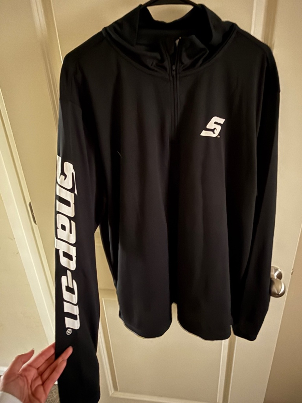 Snap-On Large Half Zip Pullover